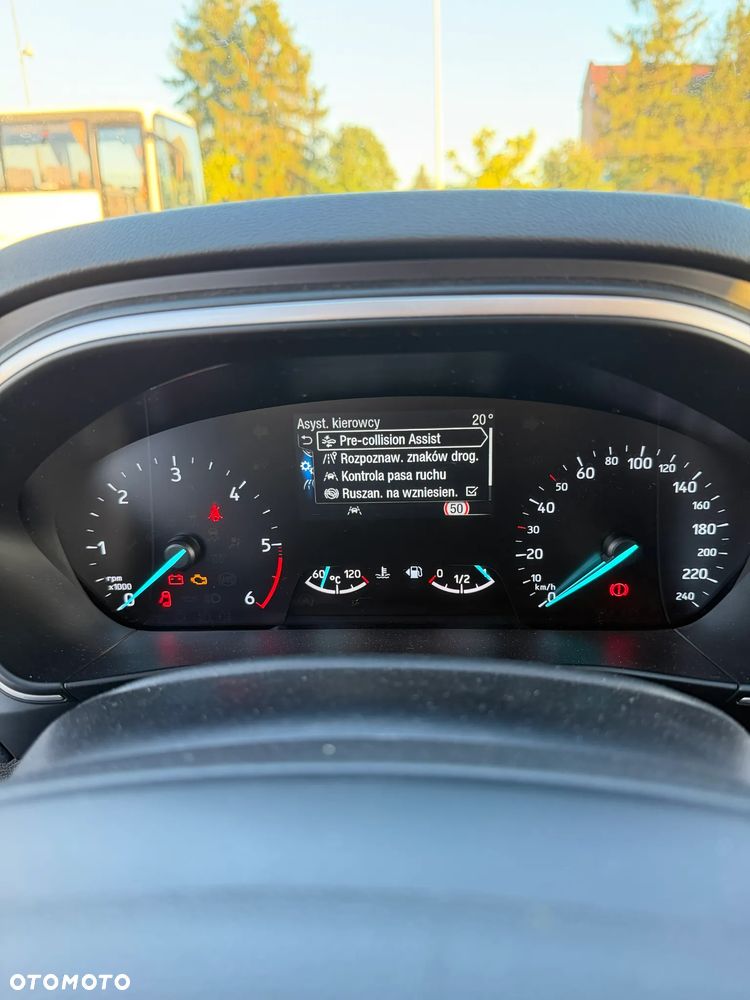 Ford Focus - 7