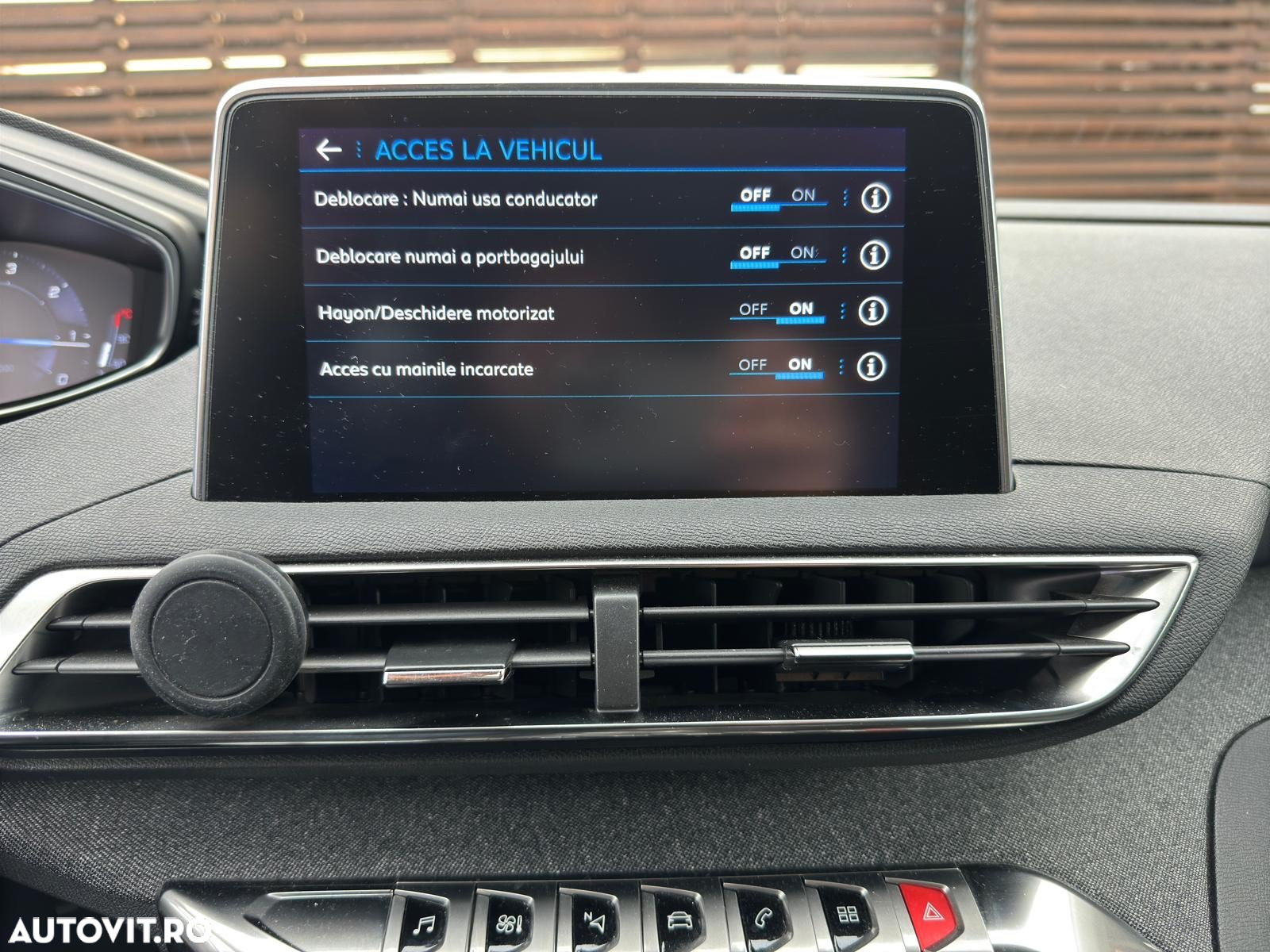 Peugeot 3008 1.5 BlueHDI S&S EAT8 Allure - 19