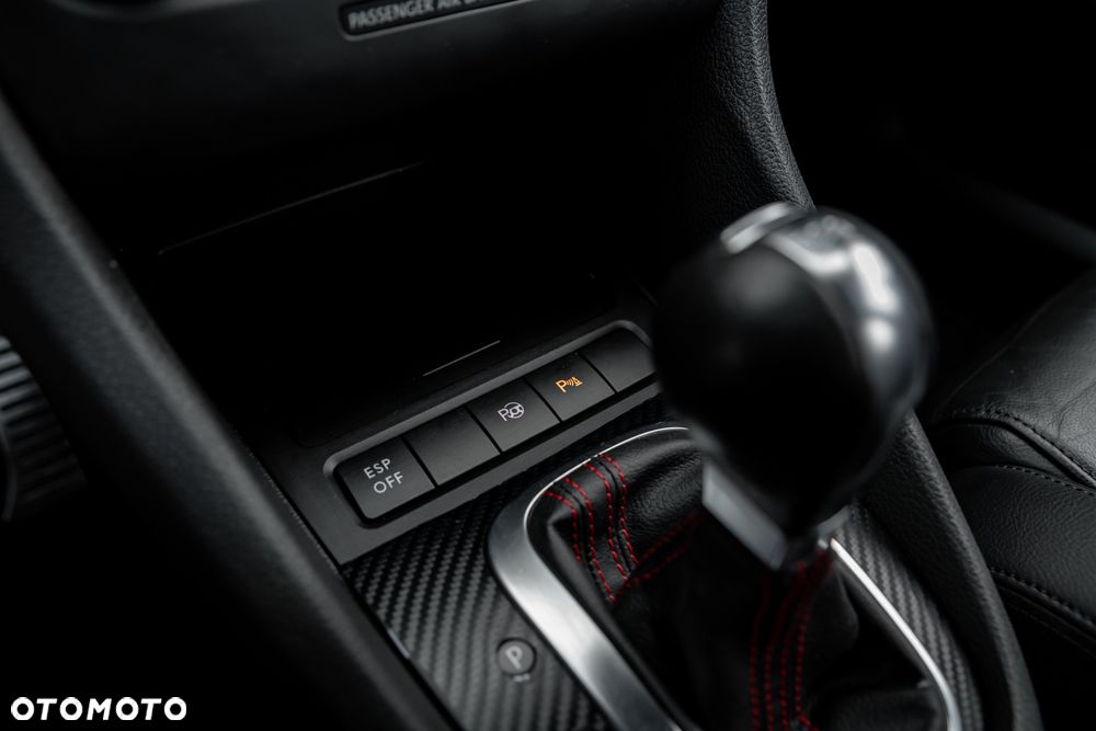 Volkswagen Golf 2.0 GTI DSG - 33