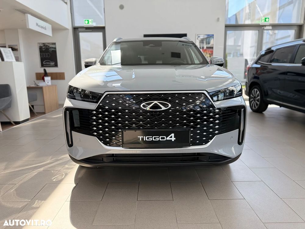 Chery Tiggo 4 1.5 TGDI DHT HEV Unique - 6