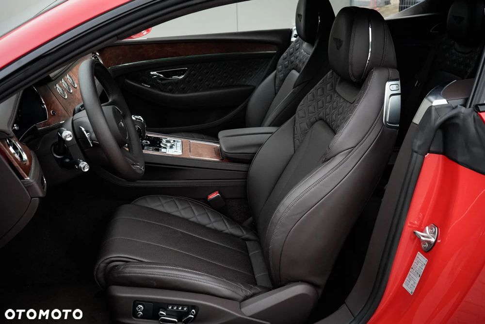 Bentley Continental GT Speed - 16