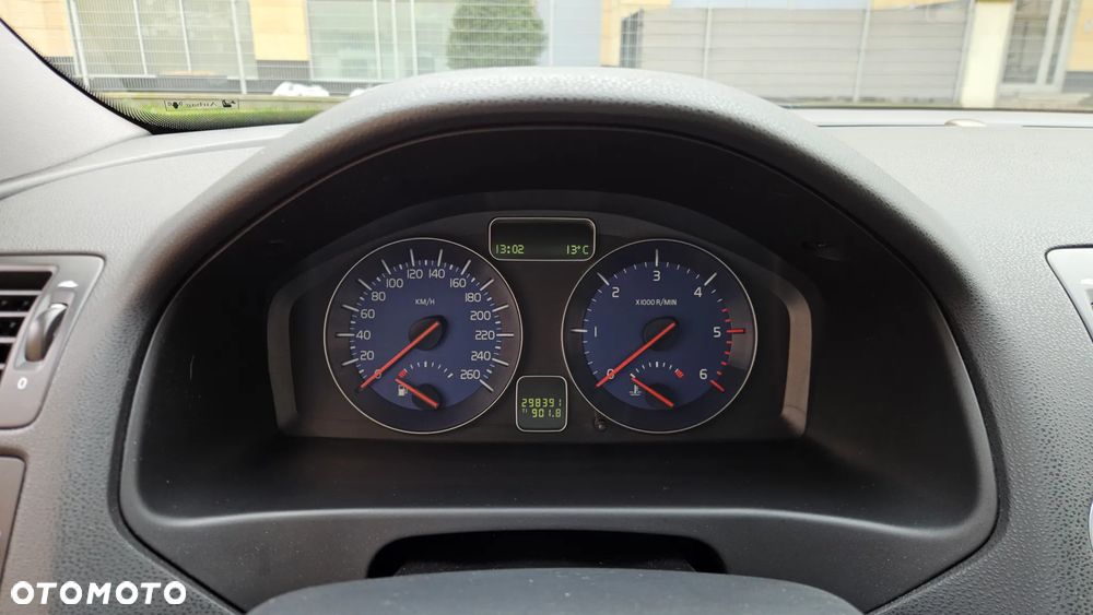 Volvo V50 D2 Kinetic - 24