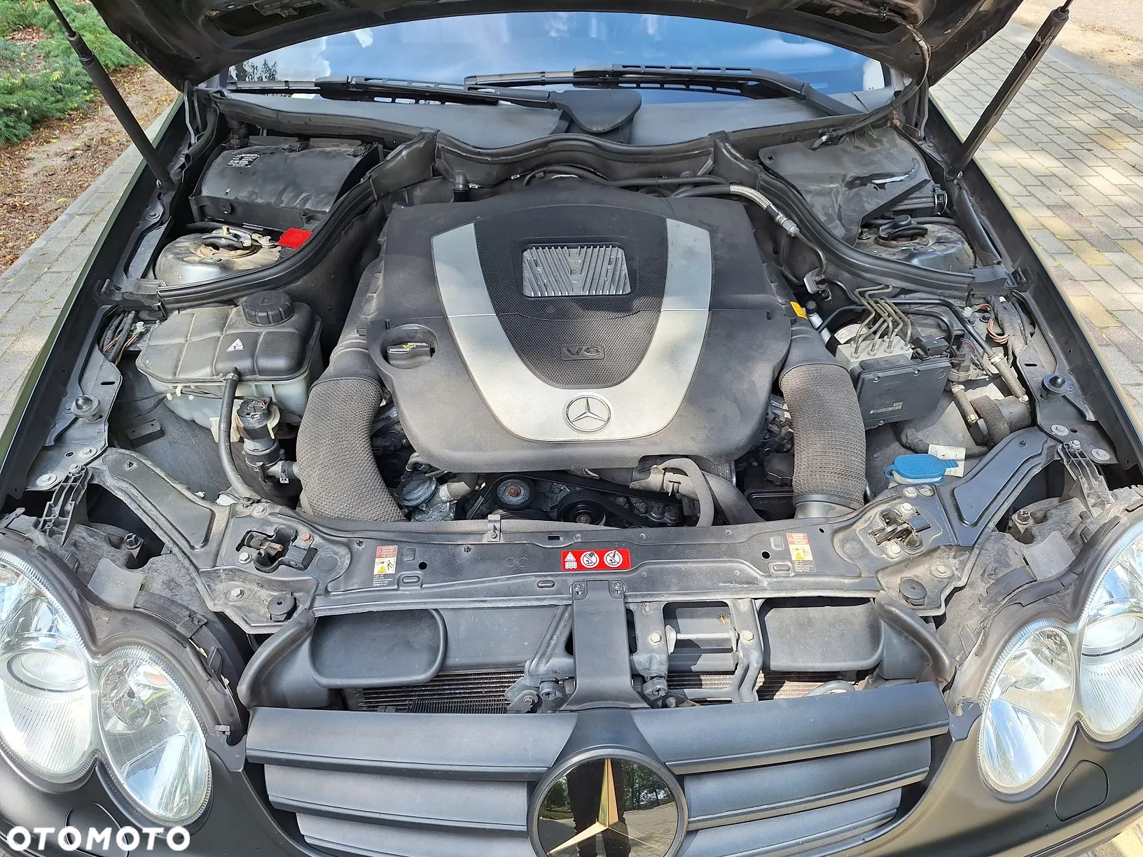 Mercedes-Benz CLK Coupe 350 7G-TRONIC Avantgarde - 17