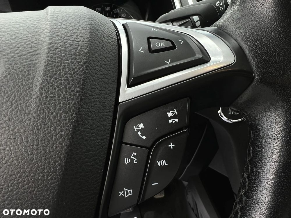 Ford S-Max 2.0 TDCi Titanium PowerShift - 23