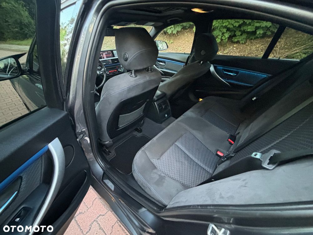 BMW Seria 3 320d M Sport EU6 - 15
