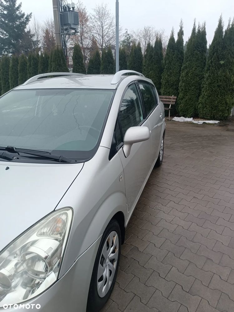 Toyota Corolla Verso 1.8 Sol 7os MM - 4