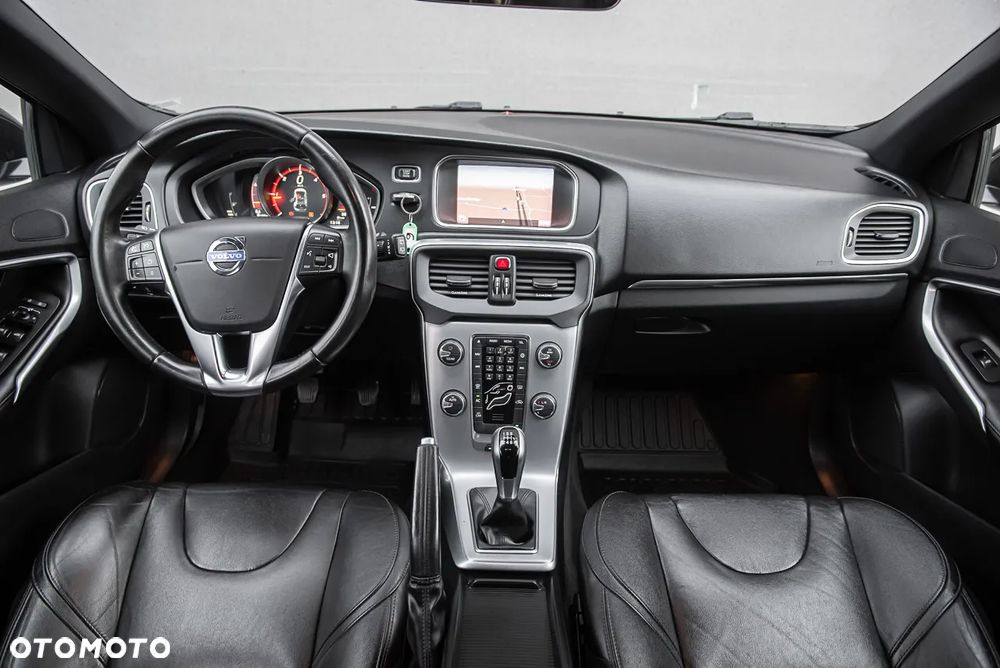 Volvo V40 D2 Inscription - 26