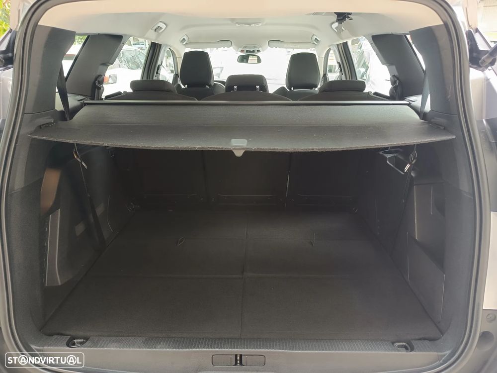 Peugeot 5008 PureTech 130 EAT8 Stop & Start Active Pack - 36