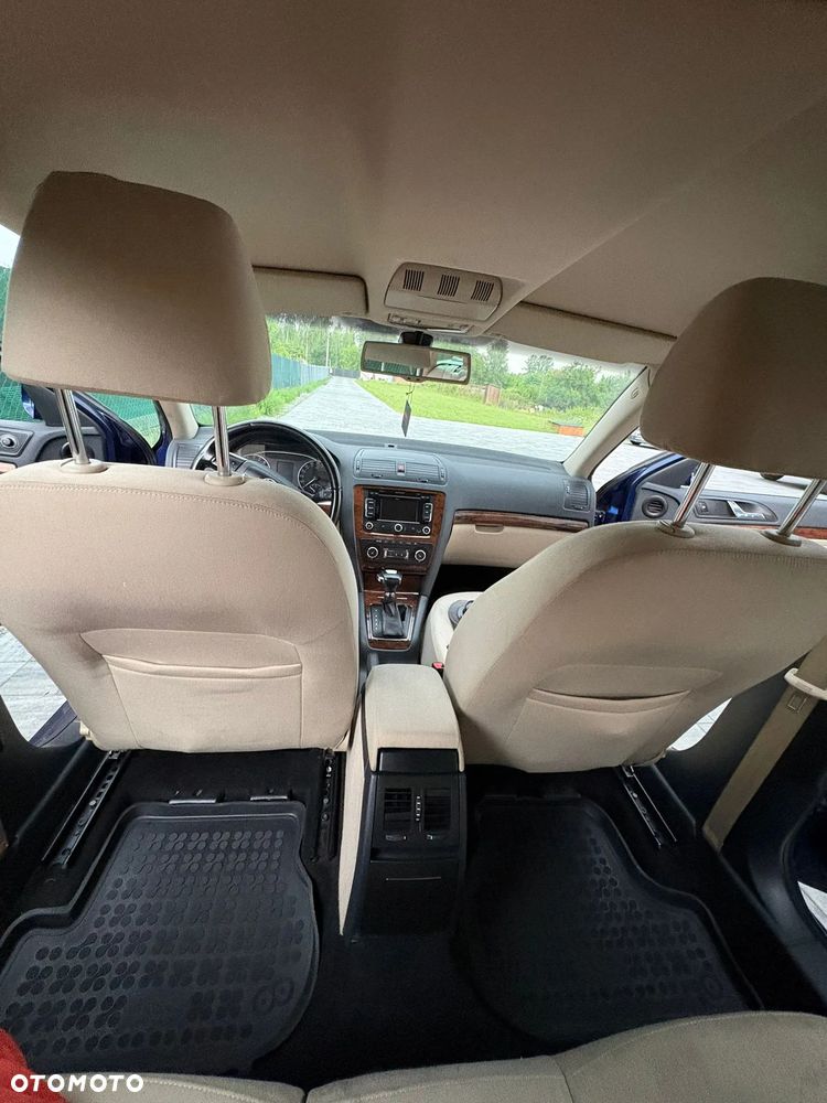 Skoda Octavia 2.0 TDI DPF Ambition DSG - 12