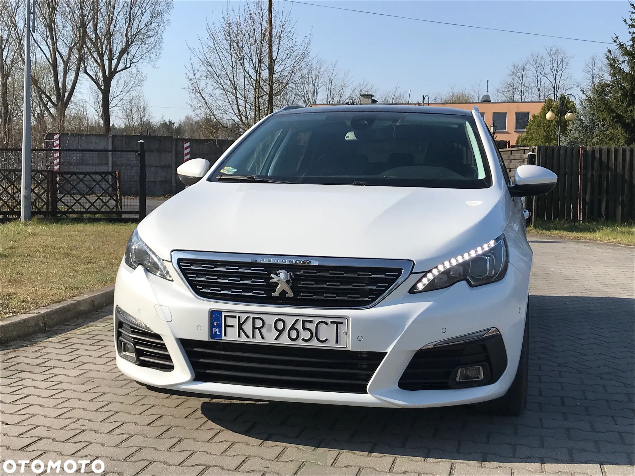Peugeot 308 SW 1.6 BlueHDi Allure S&S EAT6 - 1