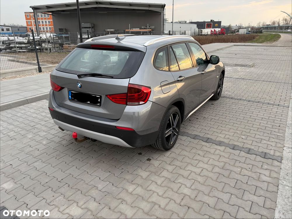 BMW X1 xDrive18d - 6