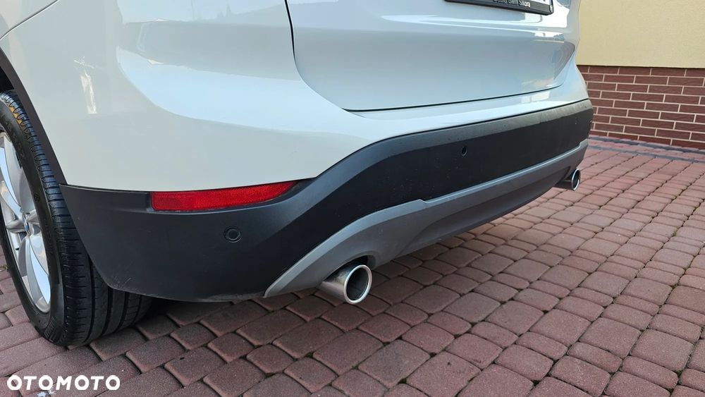 BMW X1 sDrive18d xLine - 32