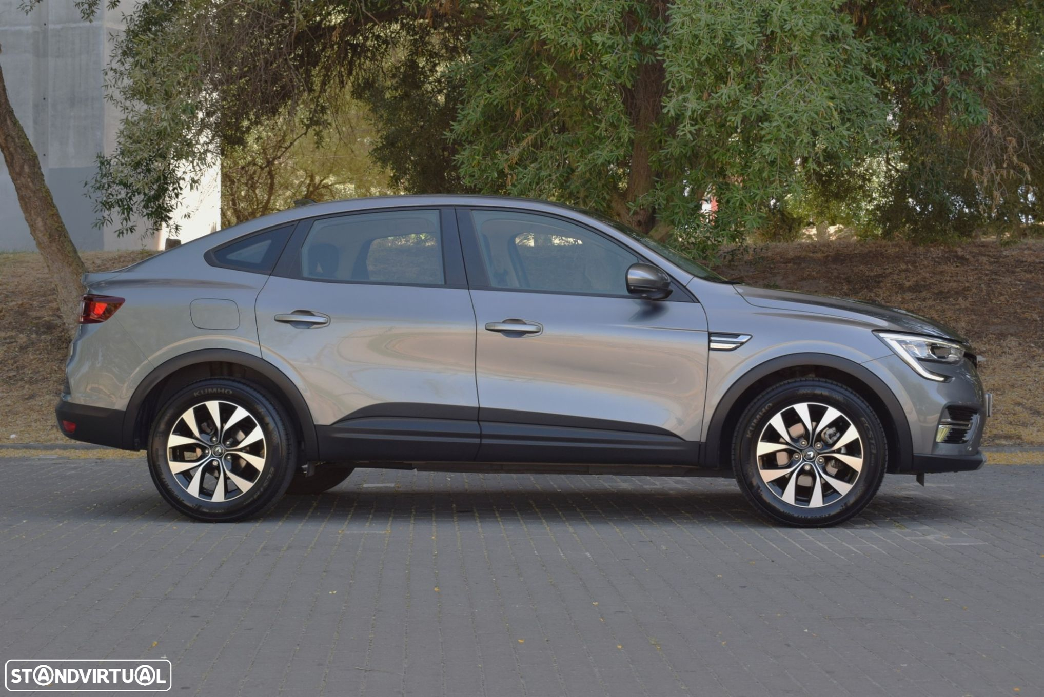 Renault Arkana 1.6 E-Tech Intens - 14