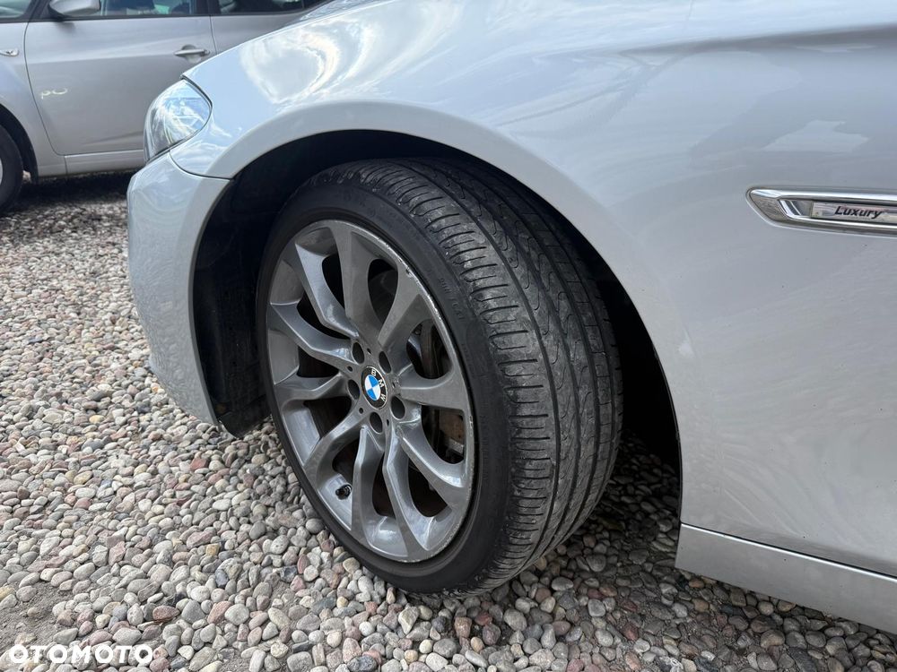 BMW Seria 5 535d xDrive Sport-Aut Luxury Line - 6