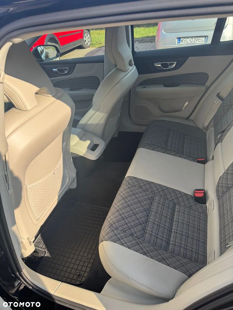 Volvo V60 - 19