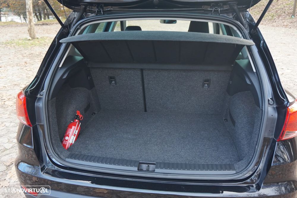 SEAT Arona 1.0 TGI XCELLENCE - 13