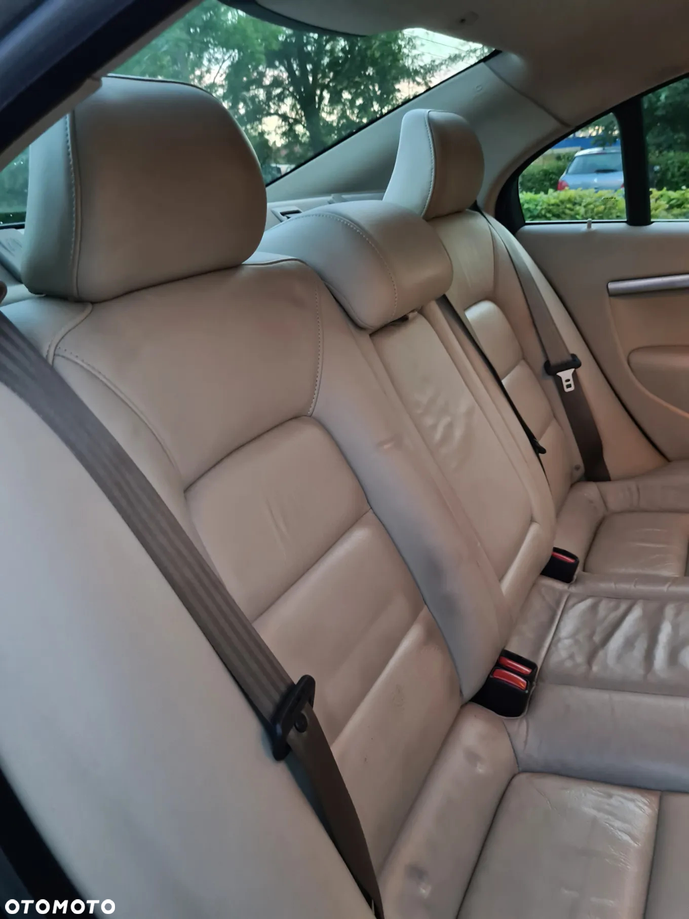 Volvo S80 2.5T Executive - 4