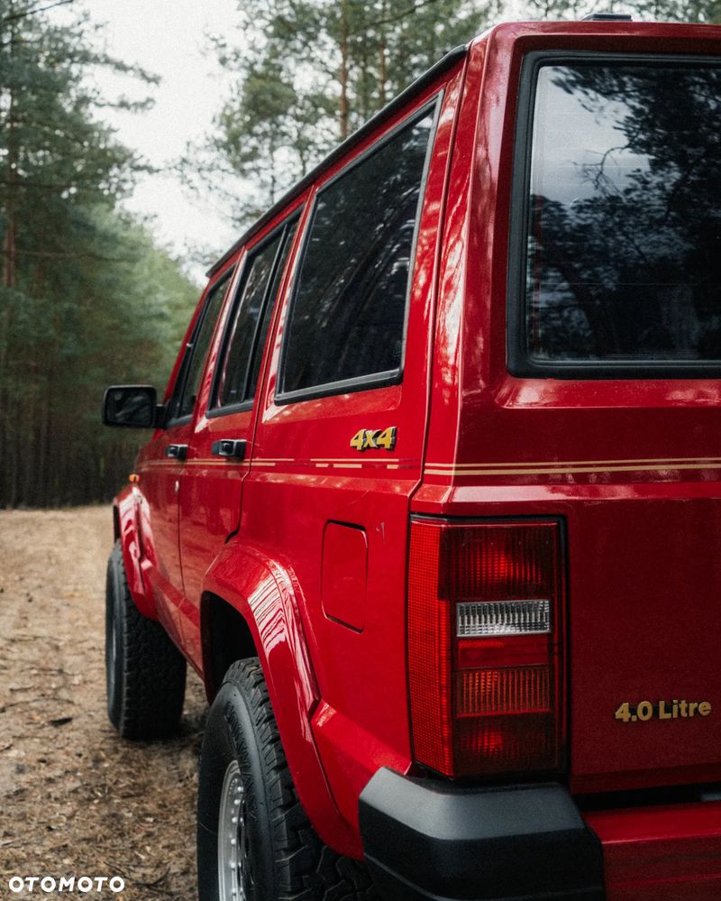 Jeep Cherokee 4.0 Limited - 7
