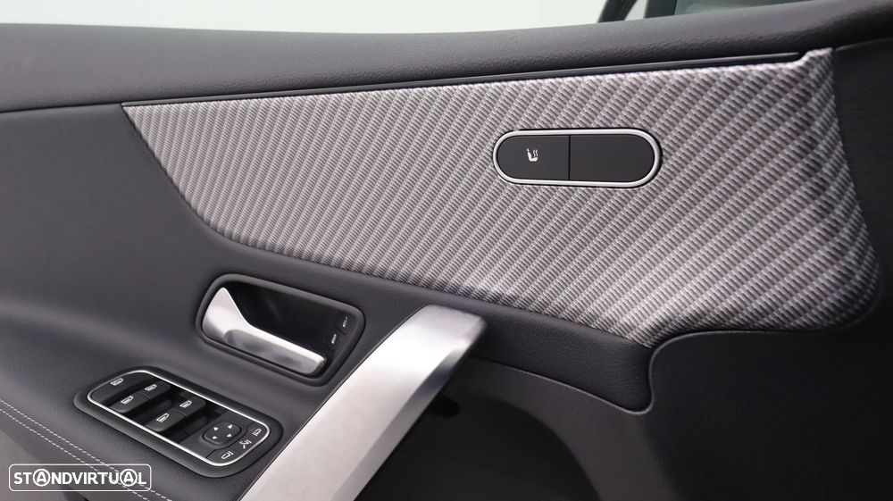 Mercedes-Benz A 200 d - 17