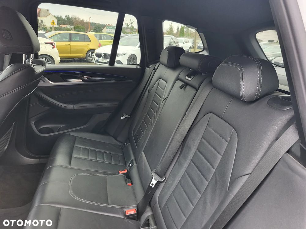 BMW X3 xDrive25d xLine - 8