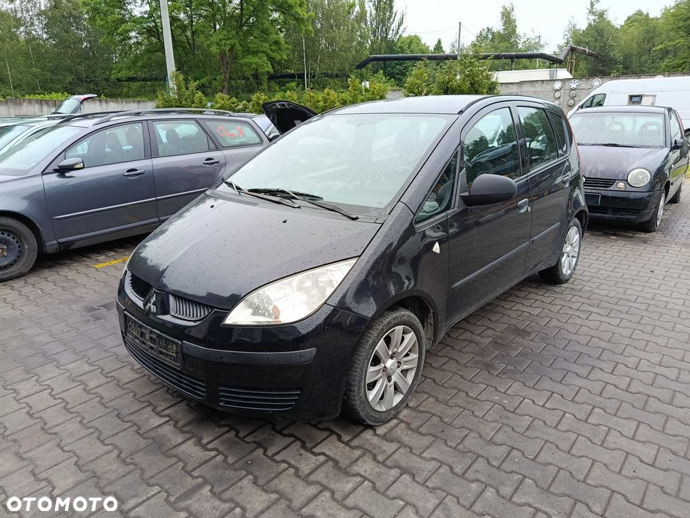 Mitsubishi Colt 1.1b Z32A 2008r NA CZĘŚCI
