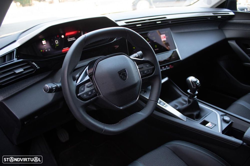 Peugeot 308 1.2 PureTech Allure - 12