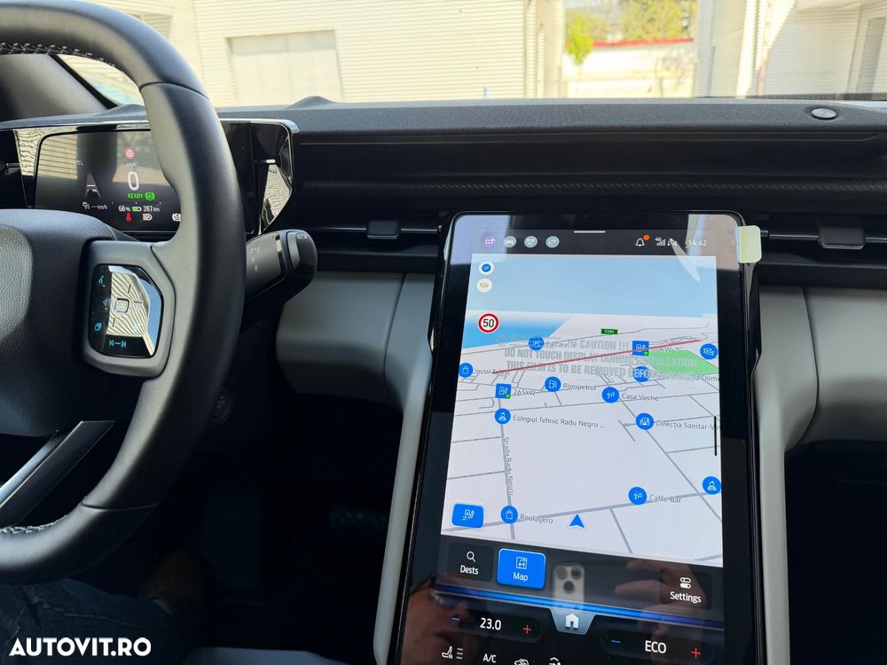 Ford Explorer RWD 77 kWh Extended Range Premium - 4