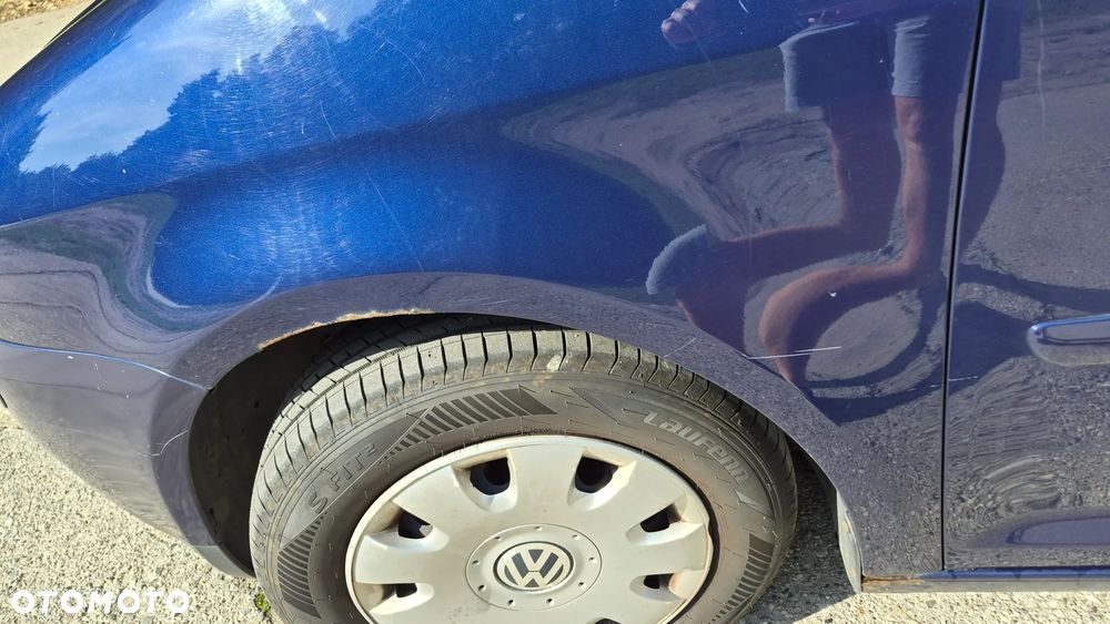 Volkswagen Touran - 17