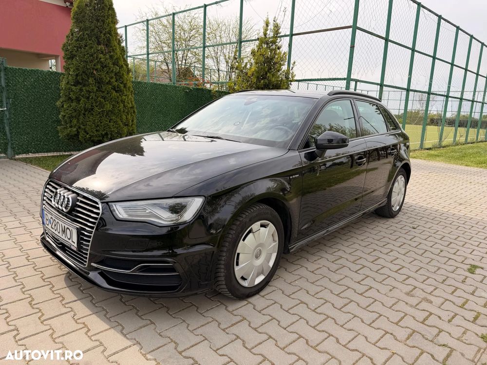 Audi A3 Sportback - 2