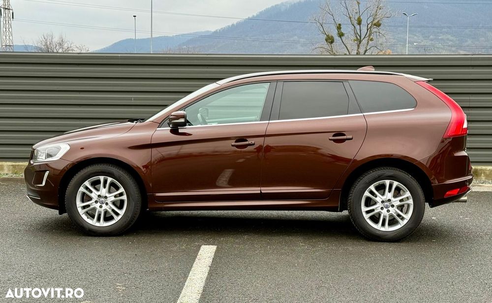 Volvo XC 60 D3 Aut. Summum - 9