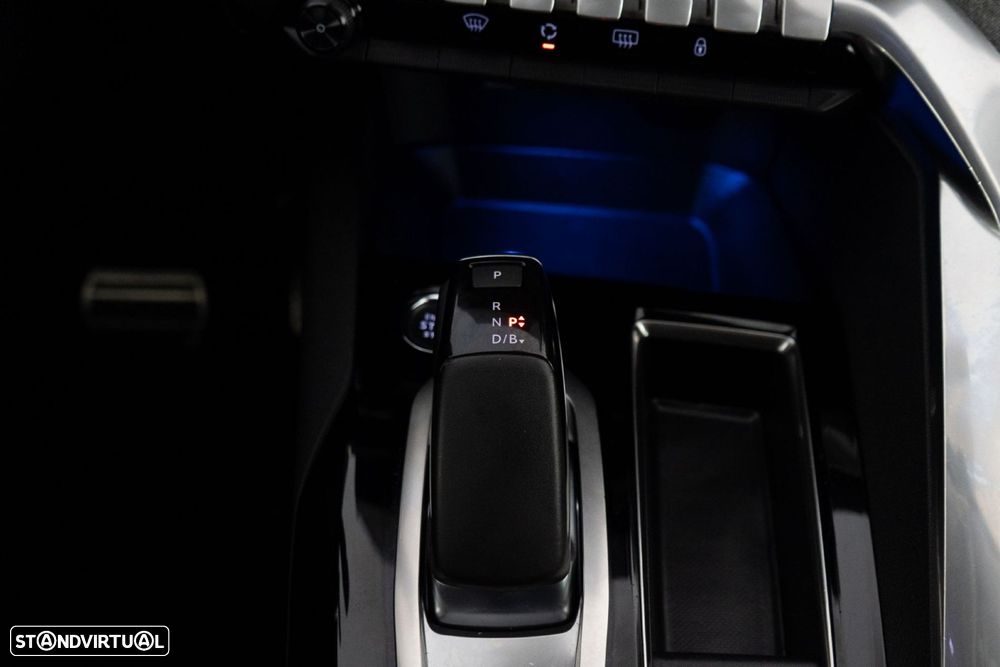 Peugeot 3008 1.6 Hybrid Allure e-EAT8 - 25