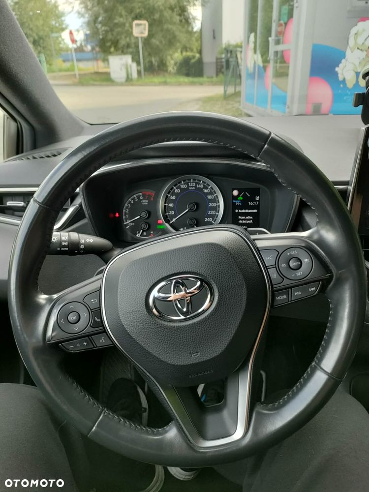 Toyota Corolla 2.0 Hybrid Comfort - 33