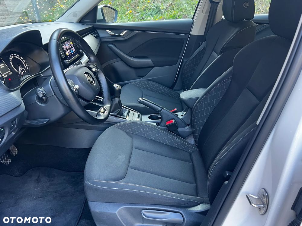 Skoda Kamiq 1.0 TSI Ambition - 13