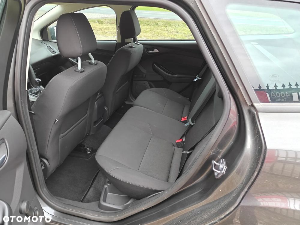 Ford Focus - 13