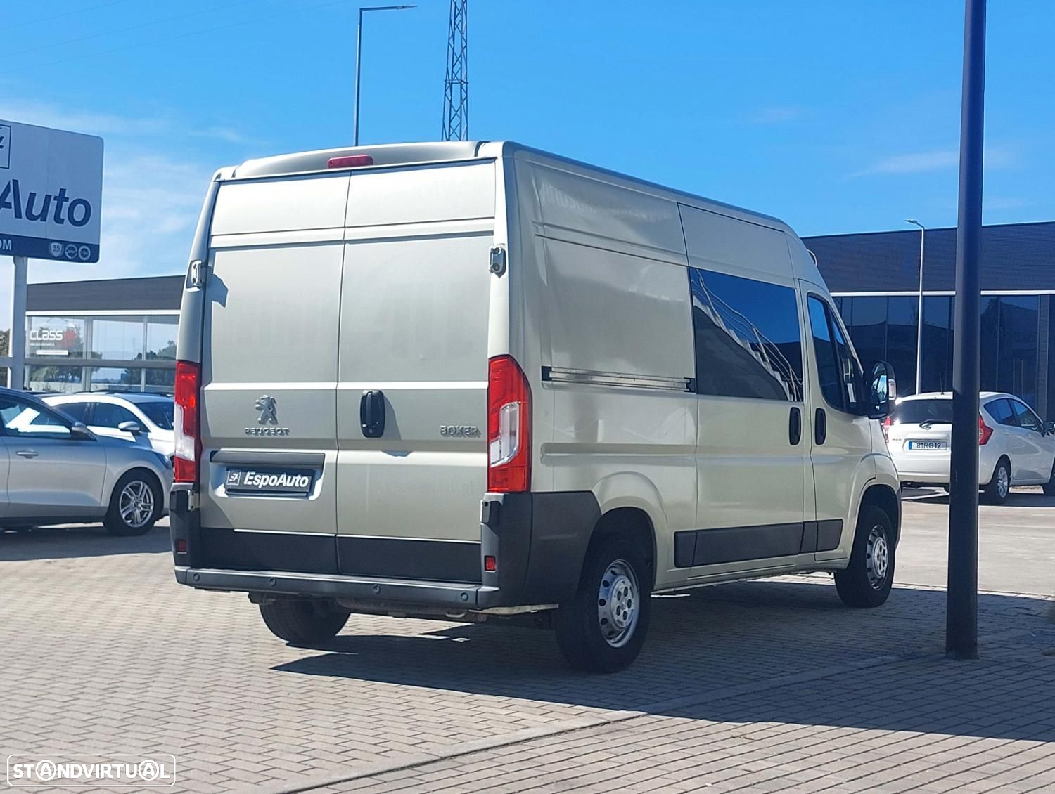 Peugeot Boxer 2.2 BlueHDi 330 L2H2 Premium - 140 cv - IVA Dedutível - 3