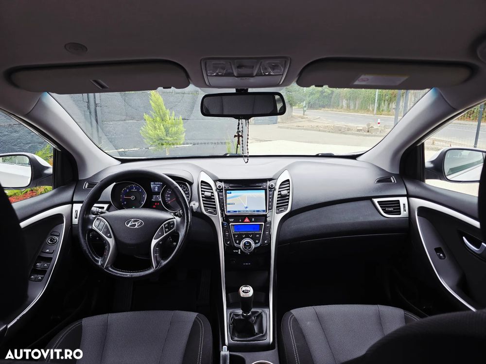 Hyundai i30 1.4 CRDi Comfort+ - 5