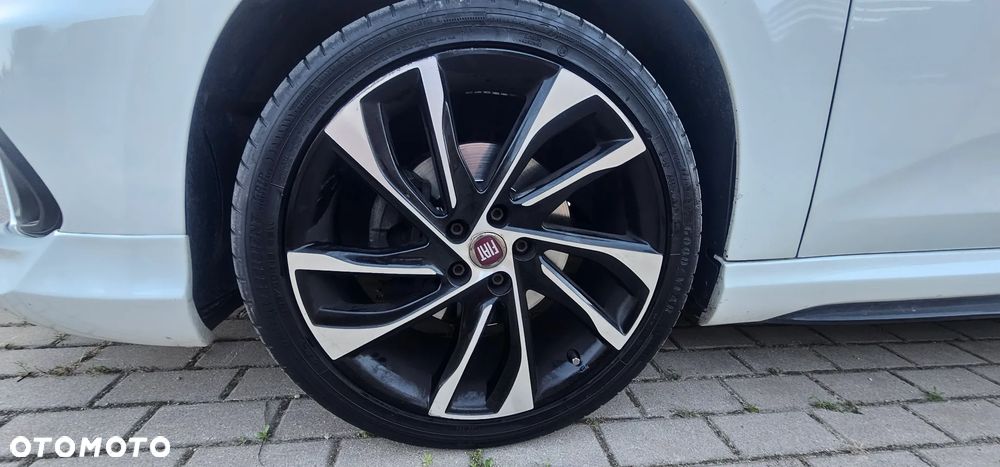 Fiat Tipo 1.3 MultiJet 16v Sport - 13