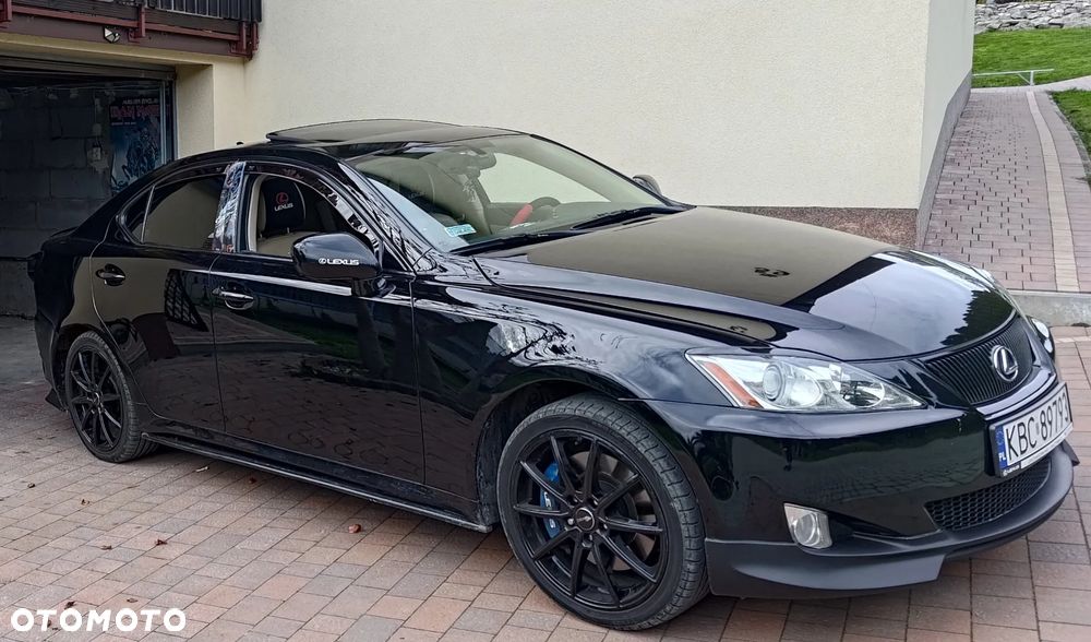 Lexus IS - 3
