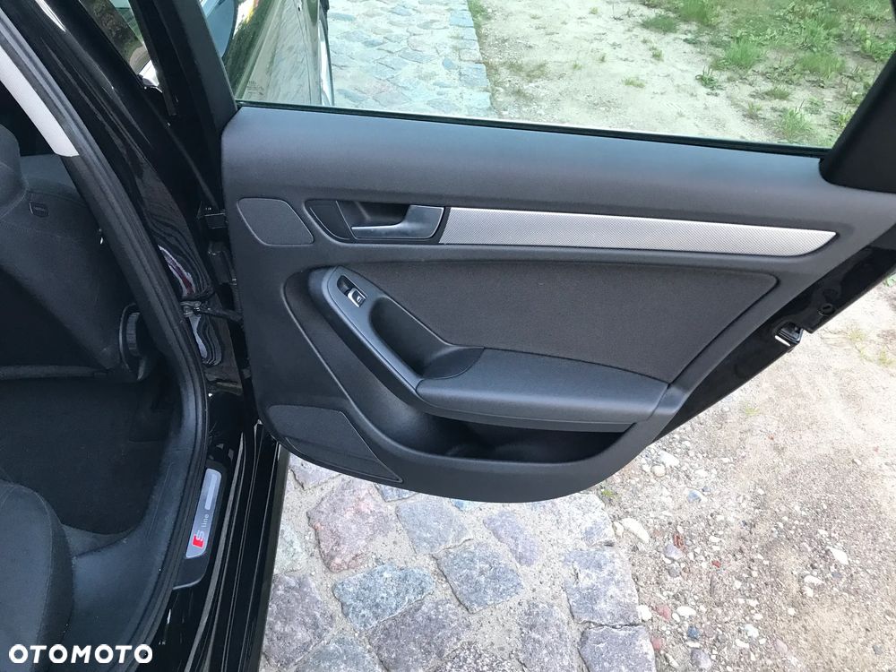 Audi A4 Avant 2.0 TDI DPF Ambition - 18