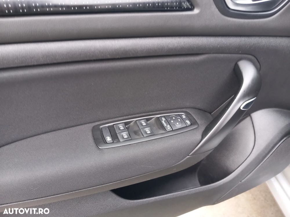 Renault Megane ENERGY dCi 110 ECO2 BUSINESS - 10