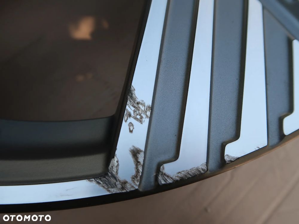 FELGA AUDI Q8 E-TRON 22'' K4E601025B - 3