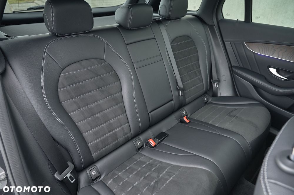 Mercedes-Benz GLC 200 d 4-Matic Business Edition - 28