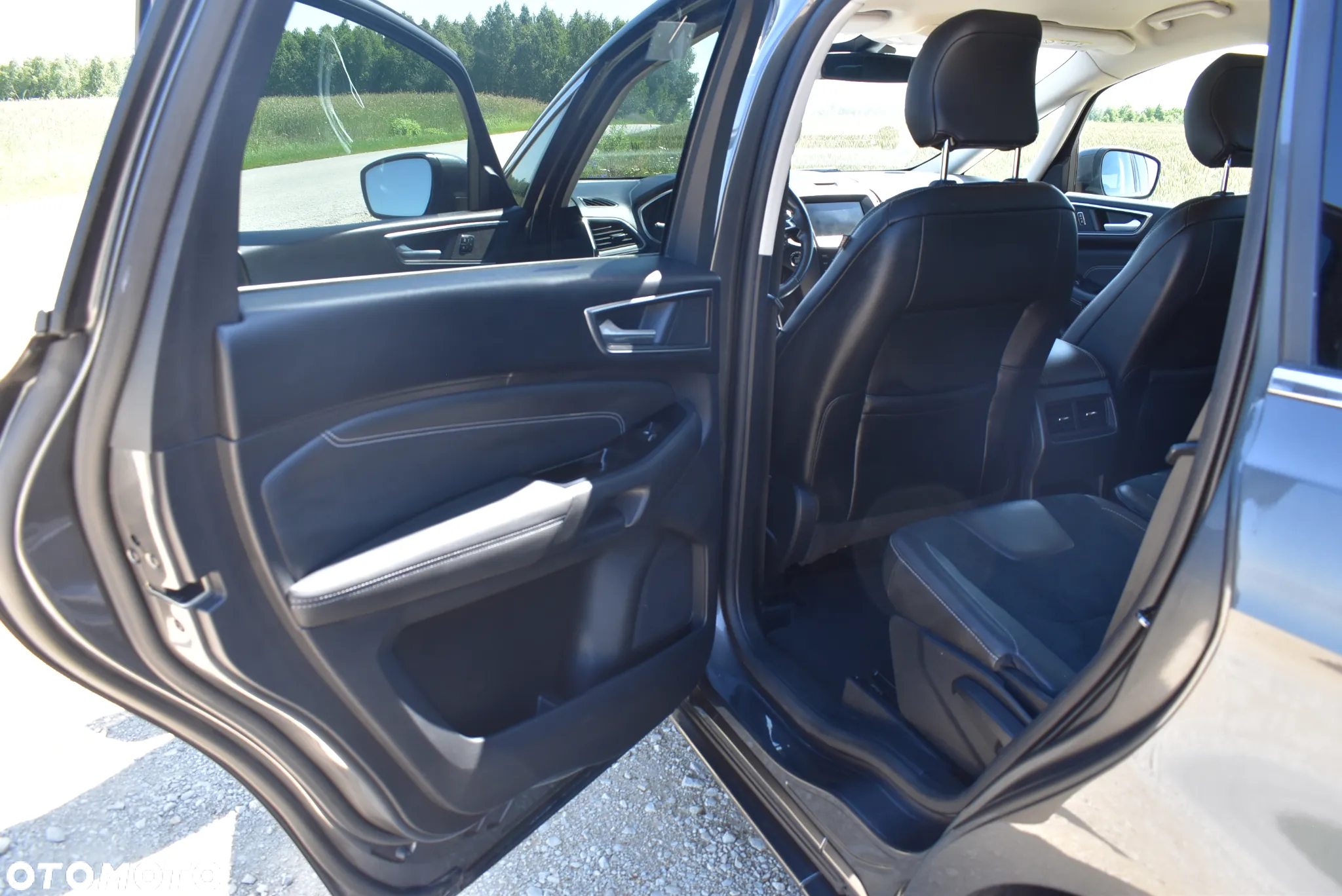 Ford S-Max 2.0 TDCi Bi-Turbo Titanium PowerShift - 31