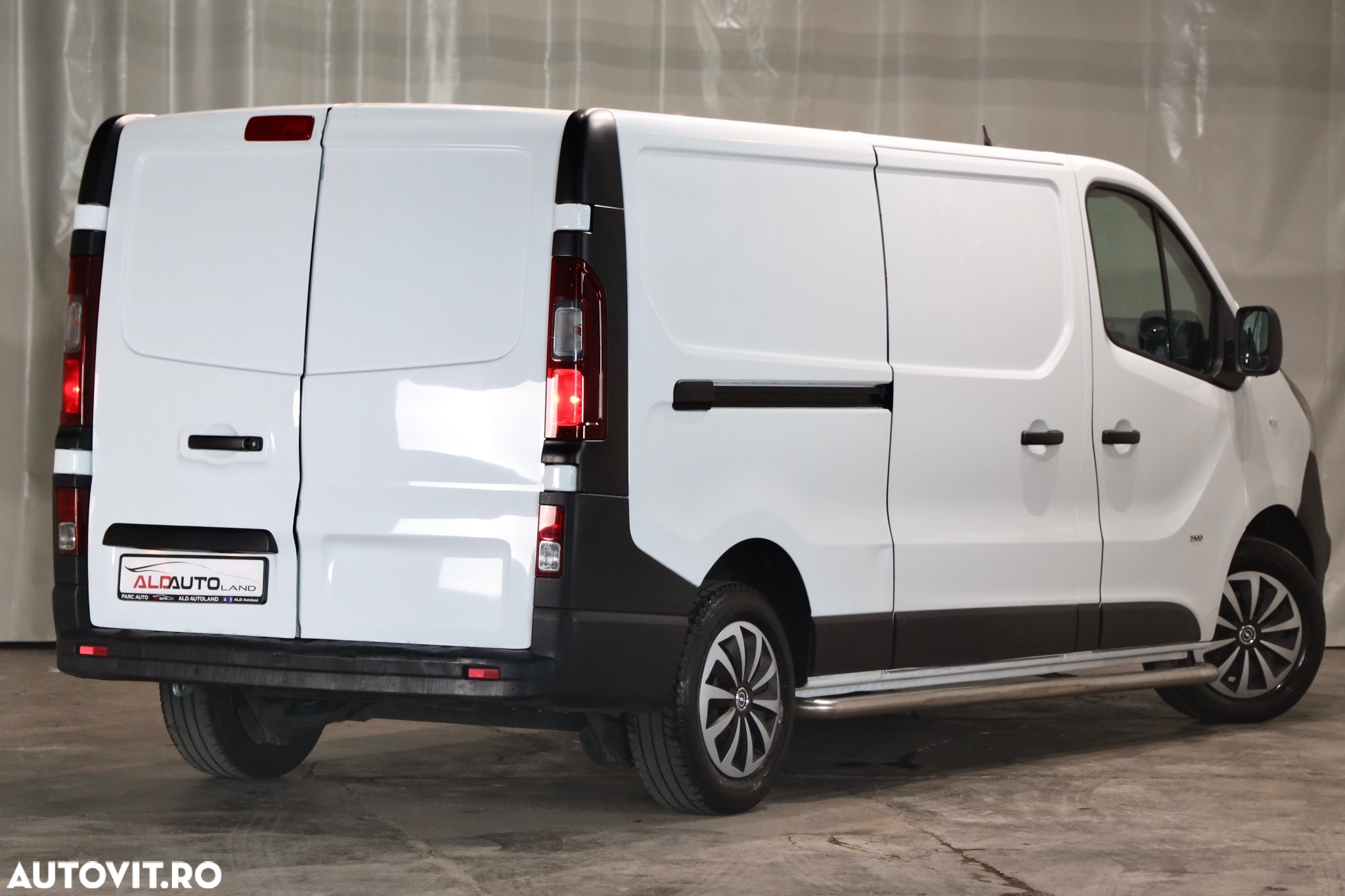 Opel Vivaro 1.6 CDTI L2H1 - 4