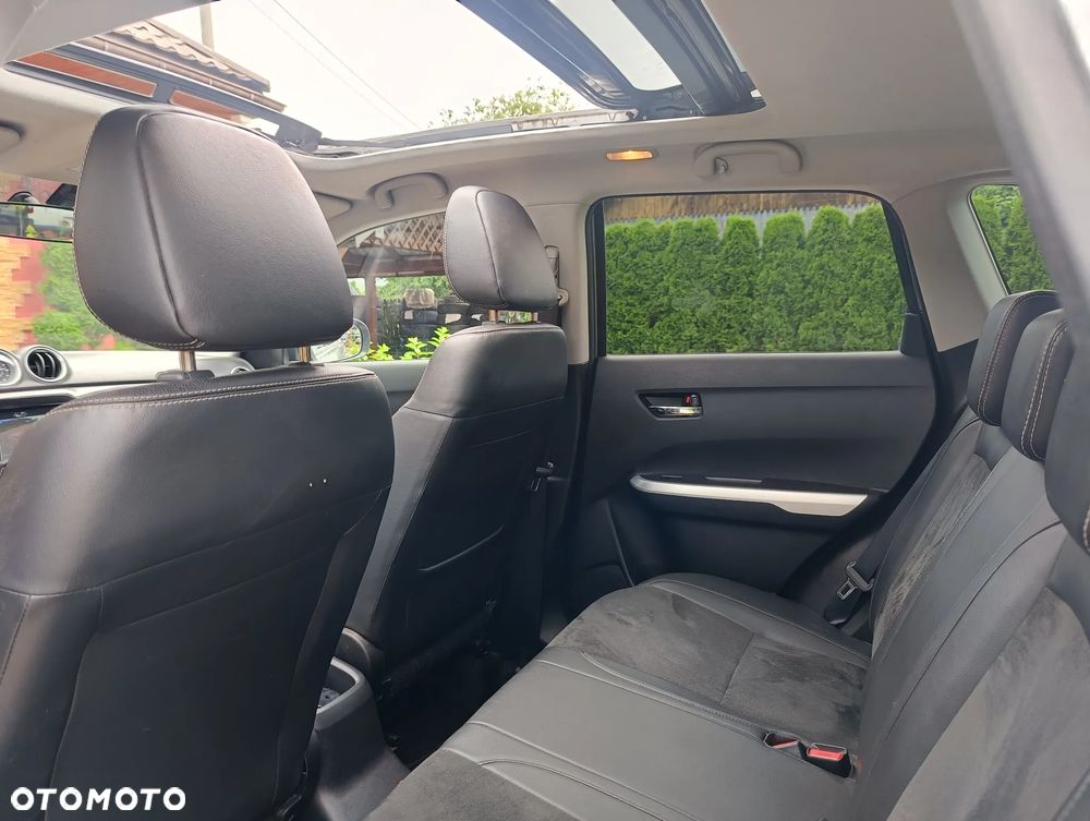 Suzuki Vitara - 32