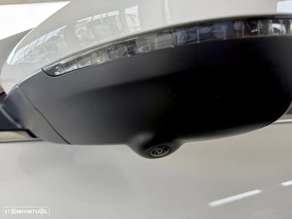 MG EHS 1.5 T-GDI Plug-in Hybrid Luxury - 11