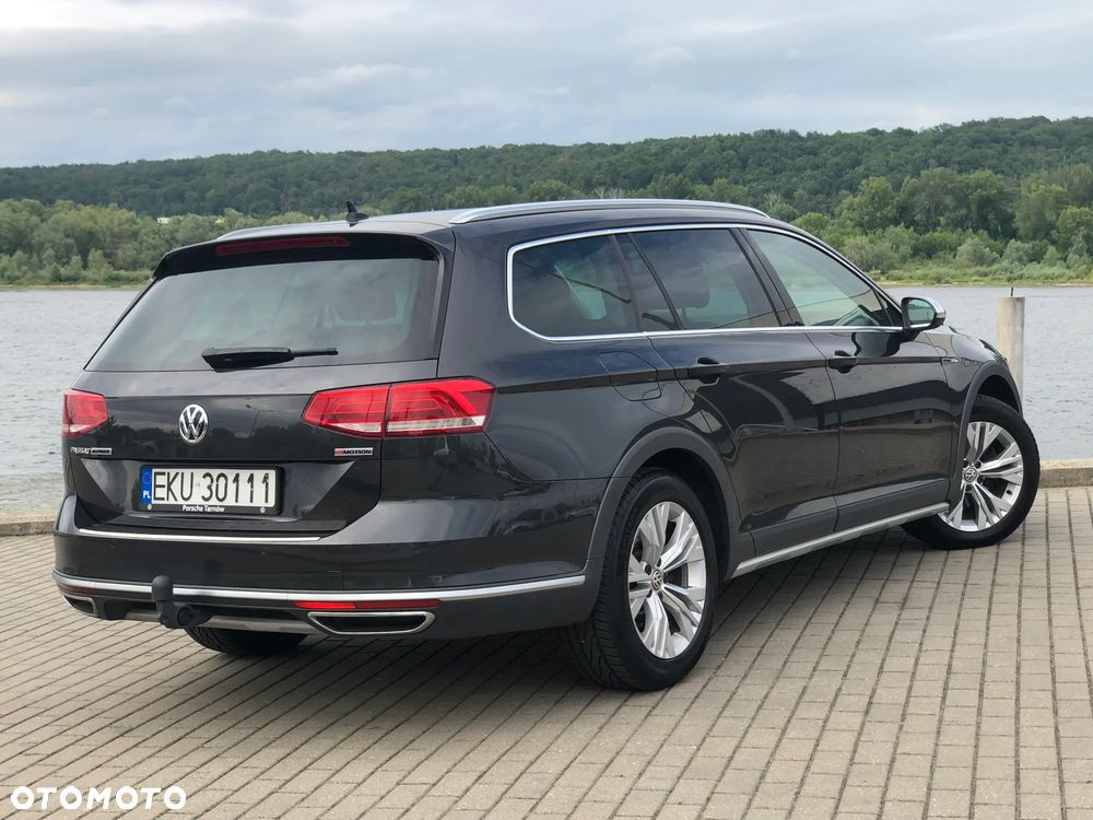 Volkswagen Passat Alltrack - 33