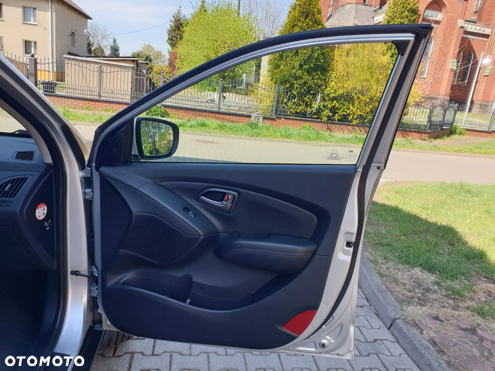 Hyundai ix35 1.6 2WD blue Style - 28