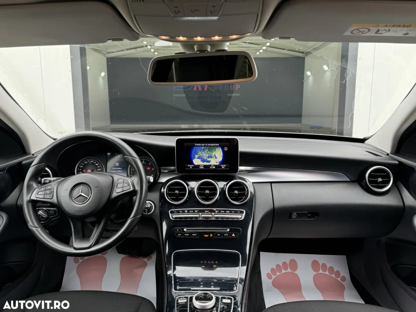 Mercedes-Benz C - 9