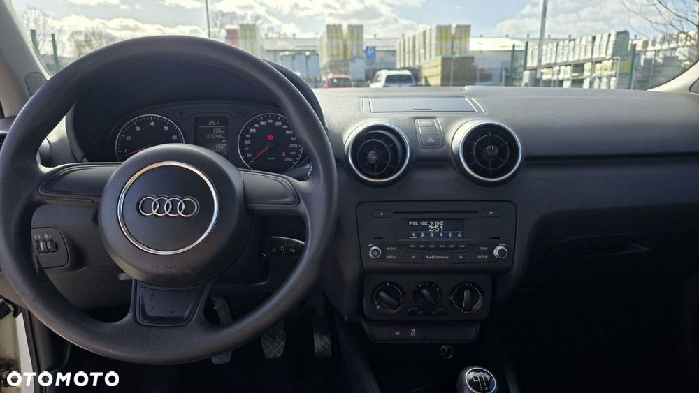 Audi A1 Sportback - 8